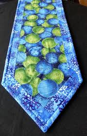 Blue And Green Christmas Ornaments Table Runner Reversible Etsy Quilted Table Runners Patterns Christmas Table Runner Table Runners