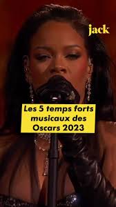 Ma chanson "The Fool" a été inspirée de "Wuthering Heights" de Kate Bush".  😍 Pour Jack, Jain déballe son amour pour "The Kick Inside", le premier  album de Kate Bush découvert lors