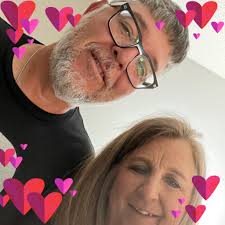 Hi, has anyone with Teeveeing had a sensible response from them? Some  people seem to be getting a service, others not. Mine works with mobile  hotspot but not home wifi.