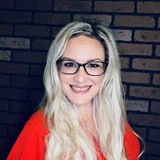 Sheree Hill's Instagram, Twitter & Facebook