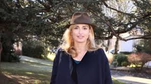 Paris announced on thursday it would resume administration of the astrazeneca vaccine following a review by the european medicines agency. Jean Castex Sa Photo Intimiste En Une De Paris Match N Emballe Pas Les Internautes Femme Actuelle Le Mag