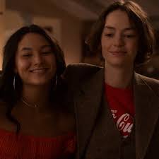 Atypical In 2020 Casey Atypical Atypical Brigette Lundy Paine