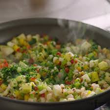 Step 3 Cook Succotash A Great Succotash Pairs Brilliantly With Fish Start Off By Heating A Hea Video Gordon Ramsey Recipes Gordon Ramsay Recipe Vegetarian Recipes