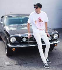 Via S T I L A R T On Tumblr Pinned By Michaeljaimie Mensfashion Fashion Style Outfits G Eazy Style G Eazy Outfits Vans Era Outfit