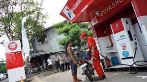 Kemudian di titik tertentu, busi menjadi pemantik yang kemudian menghasilkan percikan api. Mau Bisnis Spbu Mini Resmi Dari Pertamina Begini Caranya