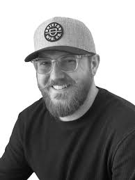 Josh Titus's Instagram, Twitter & Facebook