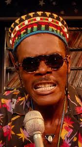 Y’all, take a chill! #SamuelLJackson on Do the Right Thing (1989) directed  by #SpikeLee , Your thoughts on this film❓👇🏻💭, 🍿 𝗙𝗼𝗹𝗹𝗼𝘄  @bey0ndthescreen 👈🏻👈🏻 𝗳𝗼𝗿 𝗺𝗼𝗿𝗲 𝗰𝗶𝗻𝗲𝗺𝗮𝘁𝗶𝗰 𝗰𝗼𝗻𝘁𝗲𝗻𝘁