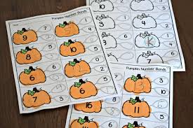 Click here for the printable pdf: Free Pumpkin Number Bonds To 10 Worksheet