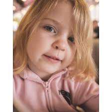 Sully Erna (lead singer for Godsmack) portrait done by Lynn! These have  been a lot of fun to do and would love to do more! Thanks for looking 🥰