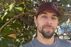 Fundraiser for April Whitchurch by Nicole Faulknor : Help April get through  this devastating time