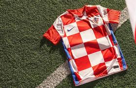 Kroatien fußball prognosen, ausführliche statistik, koeffizientvergleich und aktuelle bonusse. Kroatien Bei Der Fussball Em Am Sonntag Fallt Der Startschuss Fur Die Kroatische Elf Kosmo