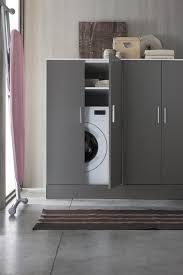 Lavanderia In Bagno Foto E Composizione Per Nascondere Cose Di Casa