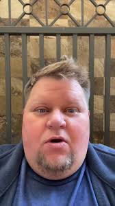 Thad Crump's Instagram, Twitter & Facebook