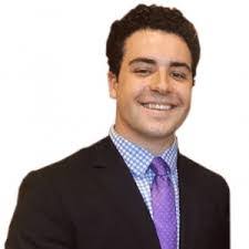 Daniel Dewan's Instagram, Twitter & Facebook