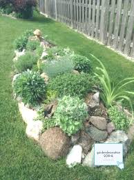 48 Simple Stone Garden Decor Ideas For Your Backyard Godiygo Com Simple A Gardendecoration2019 Tk Rock Garden Design Rock Garden Landscaping Garden Landscape Design