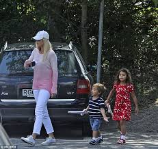 Tiger has told reporters however that he named her sam to honor his late father (sam alexis' grandfather) since she was born a day after father's day. Tiger Woods Ex Wife Elin Nordegren Splits With Billionaire Beau Christopher Cline Daily Mail Online