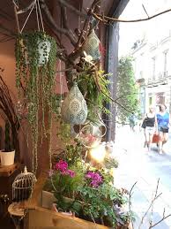 La Boutique A Surprises Vegetales De Girls And Roses Paris 1er Paris Cote Jardin Boutique Paris Rose