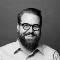 Andrew Vanderveen's Instagram, Twitter & Facebook