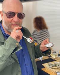 Being a little posh at times ain't gonna hurt my belly 😂😂😂 . . .  #gillardeauoyster #gillardeau #oysters #oyster #foodporn #seafood #nomeat