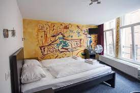 Book direct for the best price online and free breakfast. St Christopher S Inn Winston Hostel In Amsterdam Hostelsclub