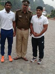 Along with kumar, police also arrested ajay kumar, the man. Sushil Daila With Wrestling Hero Sushil Kumar Yogeshwar Dutt Georgians Association