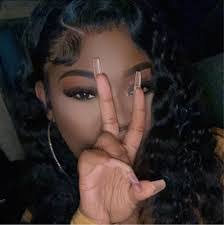 Suzanne Forte's Instagram, Twitter & Facebook