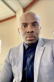 Steven Cobley's Instagram, Twitter & Facebook