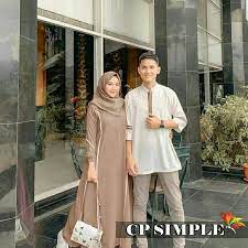 Untuk look yang terakhir ini sangat simple dan cocok untuk kamu yang menghadiri nikahan di outdoor. New Model Baju Couple Simple Mocca Gamis Sepasang Baju Kondangan Exclusive Shopee Indonesia