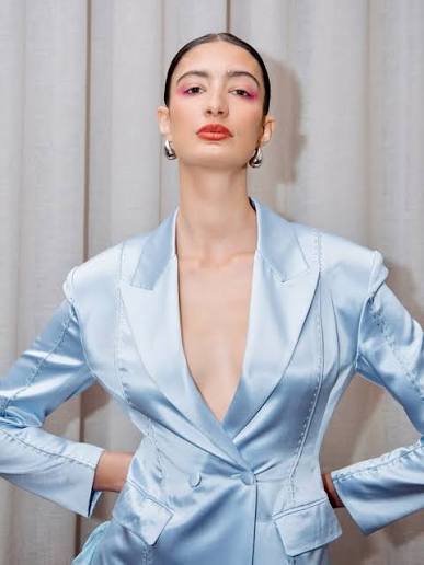Icy blues are stepping into the spotlight for 2025/26, bringing a fresh, calm and quietly striking feel to everyday style. This cool-toned trend leans into frosty, glacial shades — soft sky blues,