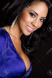 Mira latina televisión en vivo por internet y disfruta de la programación del mejor canal de la televisión peruana. Schone Junge Latina Frau Lachelnd Lizenzfreie Fotos Bilder Und Stock Fotografie Image 9466118