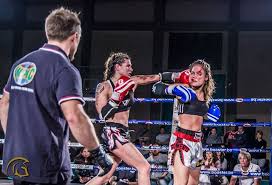 Martine michieletto (italy) claimed her second iska world title defeating patricia axling (sweden) by unanimous decision to capture iska women's world featherweight muaythai title 57kg. Martine Michieletto Muay Thai K1 Awakening Fighters