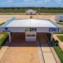 Governo de MT inaugura ZPE de C&aacute;ceres ap&oacute;s mais de 30 anos de espera O Governo de Mato Grosso inaugurou, nesta sexta-feira (24.10), a Zona de Processamento de Exporta&ccedil;&atilde;o (ZPE) de C&aacute;ceres,