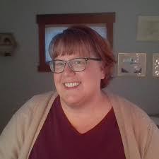 Kristen Wilcoxson's Instagram, Twitter & Facebook