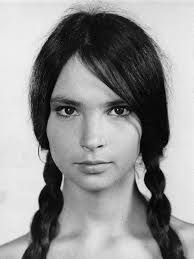 She is an actress, known for przygoda z piosenka (1969), zosya (1967) and noktirne (1966). Anna Dymna Szykuje Sie Do Slubu Wszystko Ulozylo Sie Po Jej Mysli
