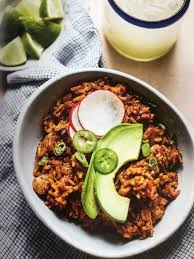 One Pan Mexican Chicken And Rice Mexican Chicken And Rice Food Dishes Mexican Chicken