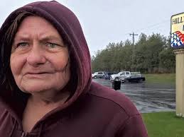 A Barre 'Rock Star' Helps Donate 36 Sleeping Bags to Those Without Shelter 