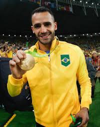 Renato soares de oliveira augusto is a brazilian professional footballer who plays as a midfielder for chinese club beijing guoan and the br. Datei Renato Augusto Rio 2016 Jpg Wikipedia