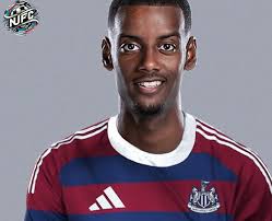 13th August away kit comes out 💯👌