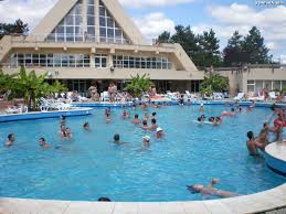 Read more than 100 reviews and choose a room with planetofhotels.com. Imprejurimi Vila Izvor Baile Felix