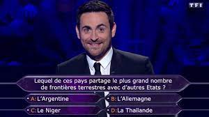 Page pour le célèbre jeu, si célèbre, notre jeu =d. Qui Veut Gagner Des Millions Ce Celebre Animateur Qui A Refuse De Presenter Le Jeu Alors Qu Il N Avait Pas De Boulot Gq France