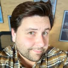 Amazon.com: Family Guy, Volume Four : Seth MacFarlane, Alex Borstein, Seth  Green, Mila Kunis, Mike Henry, Danny Smith, Patrick Warburton, John Viener,  Alec Sulkin, Lori Alan, Ralph Garman, Adam West, Seth MacFarlane: