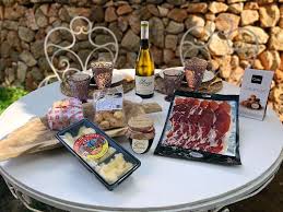 Cenar en casa no tiene que ser ni complicado, ni caro ni aburrido. Cena Romantica En Casa Noche Romantica En Casa Tu Cena Especial Facil De Preparar