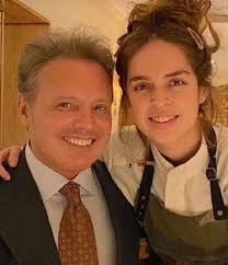 By willy drama, yanto rules, calderon business. Le Pego El Abuelo Luis Miguel Cambio De Look Y Quedo Igual Al Coco Basile Fotos Que Pasa Salta