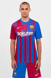 Mit den tollen trikots aus unserem onlineshop wirst du teil der erfolgsstory des weltberühmten vereins und kannst dich deinen idolen ganz nahefühlen. La Liga Fc Barcelona Home Shirt 21 22 Home Kit Men Home Kit Kits Categories Barca Store