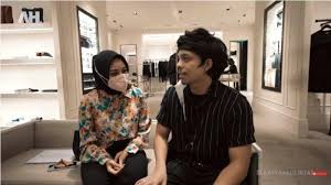 Kesedihan aurel hermansyah dan atta halilintar tak hanya dirasakan keluarga besar. Atta Halilintar Is Astonished To See Wife S Shopping Aurel Hermansyah Not For Monthly It S Daily Archyde