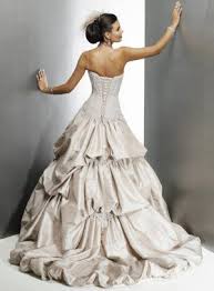 Maggie Sottero Victoriana My Wedding Dress From 9 4 2010 Still Brings Happy Tears To My Maggie Sottero Bridal Gowns Wedding Dresses Used Wedding Dresses