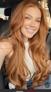 Cynthia Gruver's Instagram, Twitter & Facebook