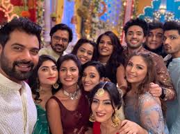 Image May Contain One Or More People People Standing And Indoor Beautiful Indian Brides Beautiful Indian Actress Cute Actors Sriti jha images ( pragya ) of kumkum bhagya👍 images. beautiful indian actress