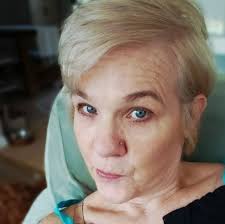 Born & raised in Calgary, very much enjoy the pictures & histories thx