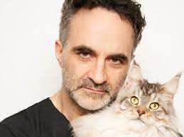 What is noel fitzpatrick's show the supervet about? Supervet S Noel Fitzpatrick Having To Put Pets Down Makes Me Unconsolable